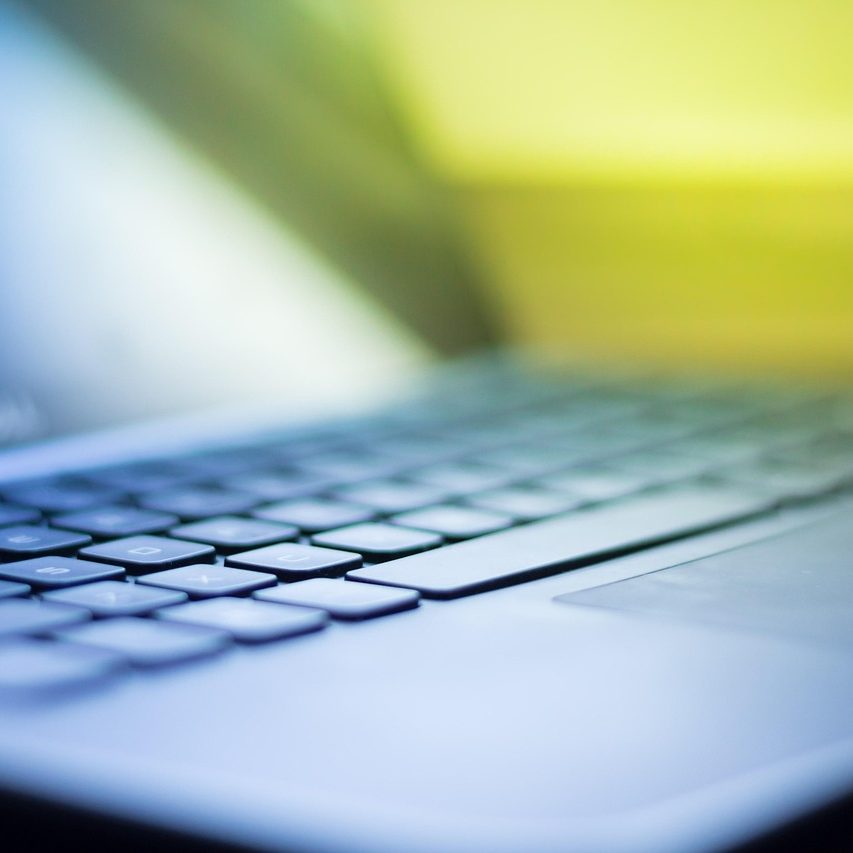 laptop-2618797_1280